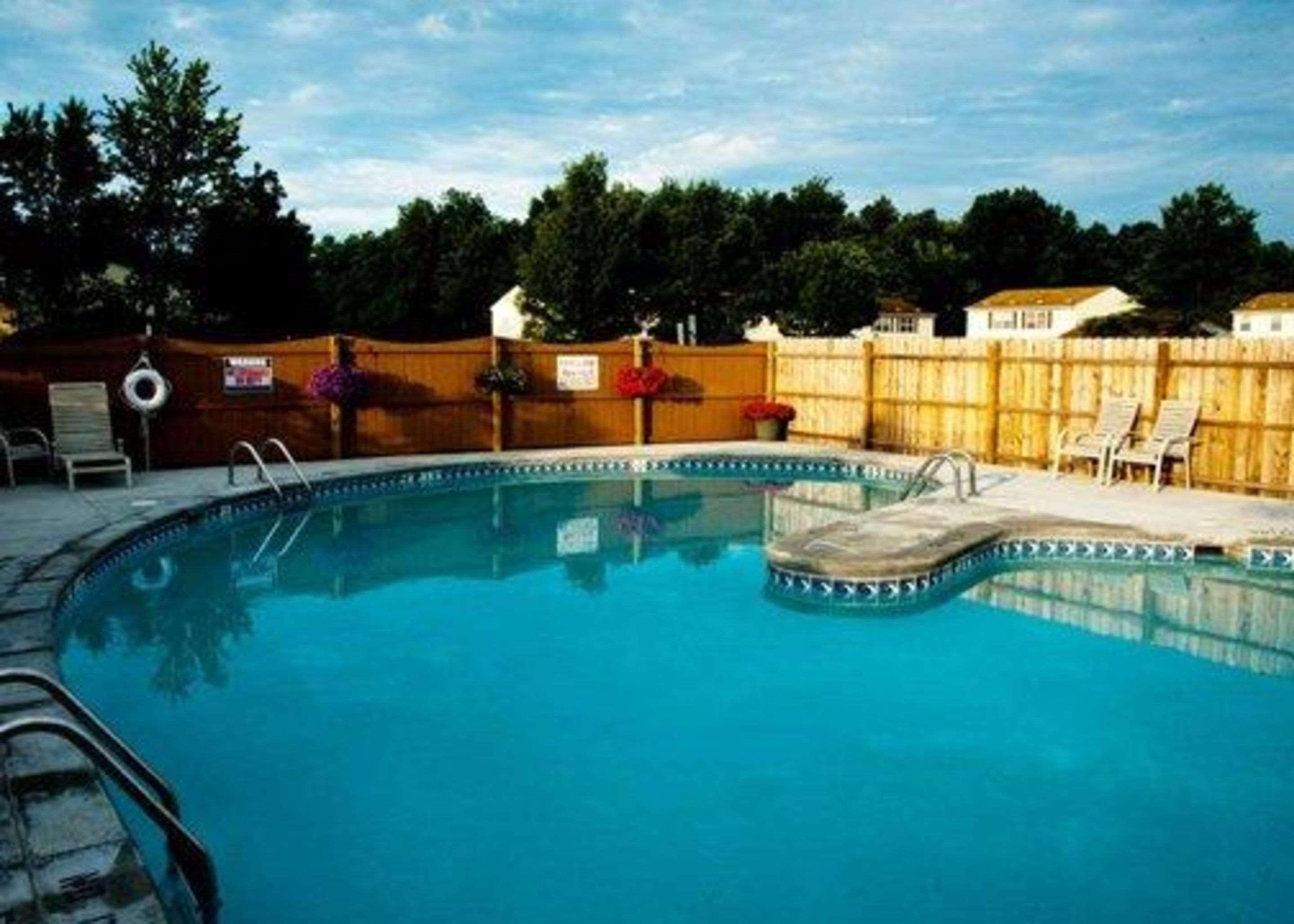 Comfort Inn Northeast Mason Eksteriør billede